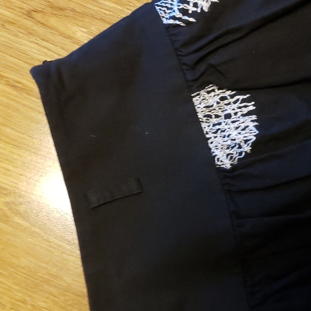 Worth black and white embroidered polka dot skirt 0 - Picture 3 of 3